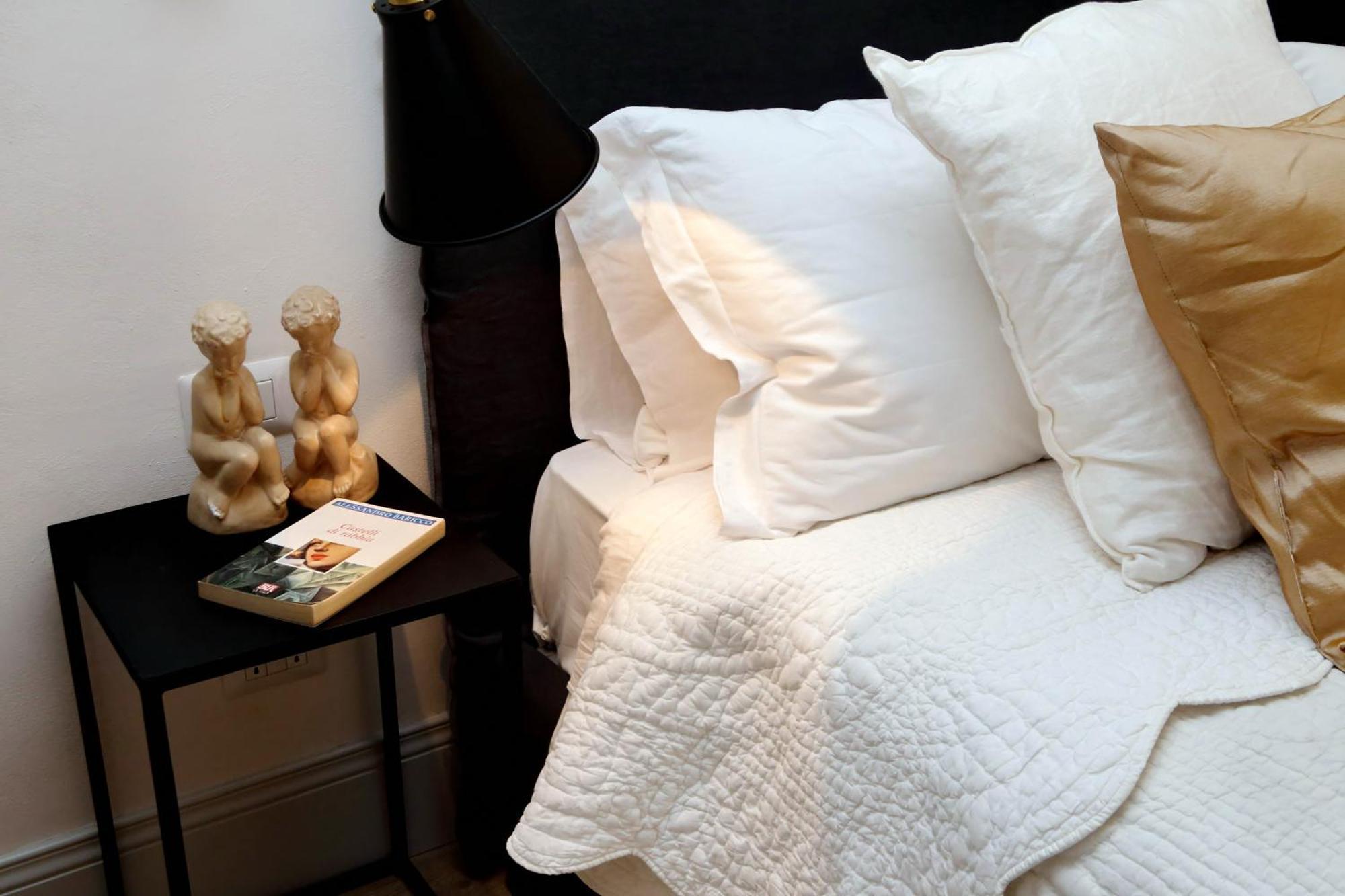 Luxury Charme Between Pantheon And Spanish Steps Рим Екстериор снимка